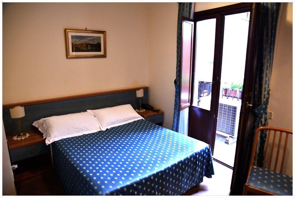 Apartament Palazzo Donarelli Rzym Zewnętrze zdjęcie